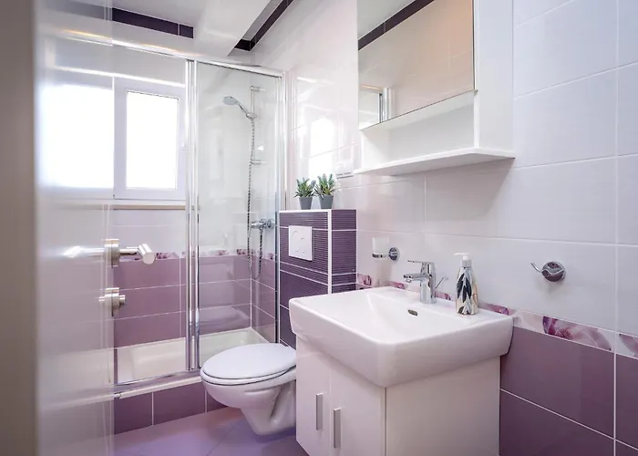 Milan Guest house 3*